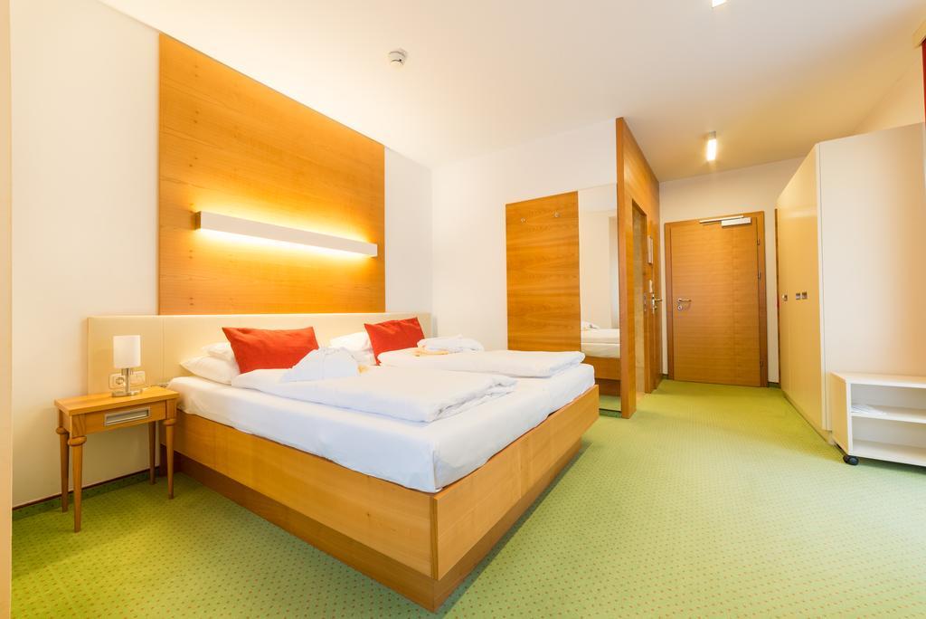 Vitalzeit Hotel Weber Bad Schönau 외부 사진
